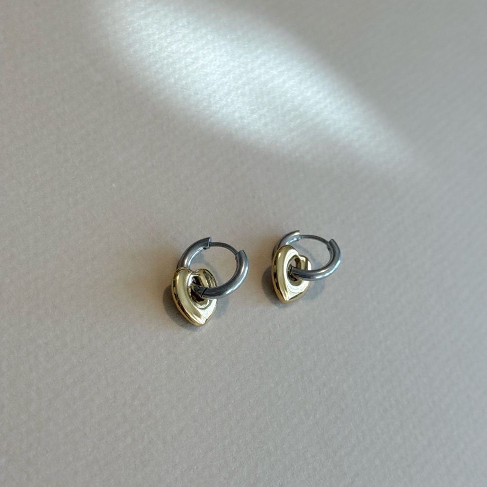 Heart hoop Earrings M1236 - Picture 7 of 8